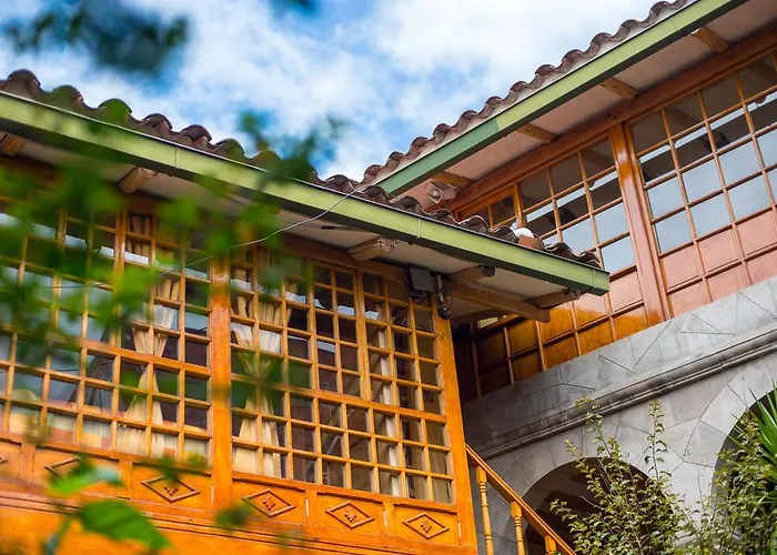 Amaru Colonial 3*